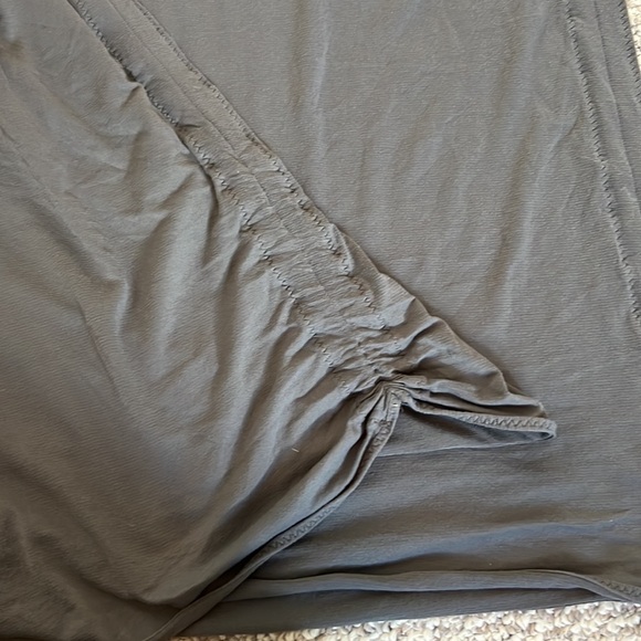 Lululemon Scarf Wrap Grey Gather Adjustable - Picture 7 of 10